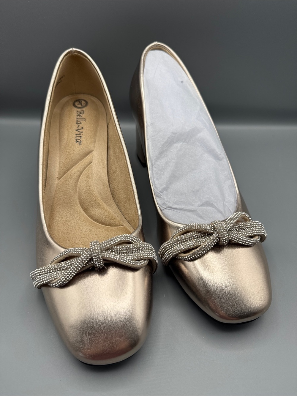 Bella Vita Marigold Pumps